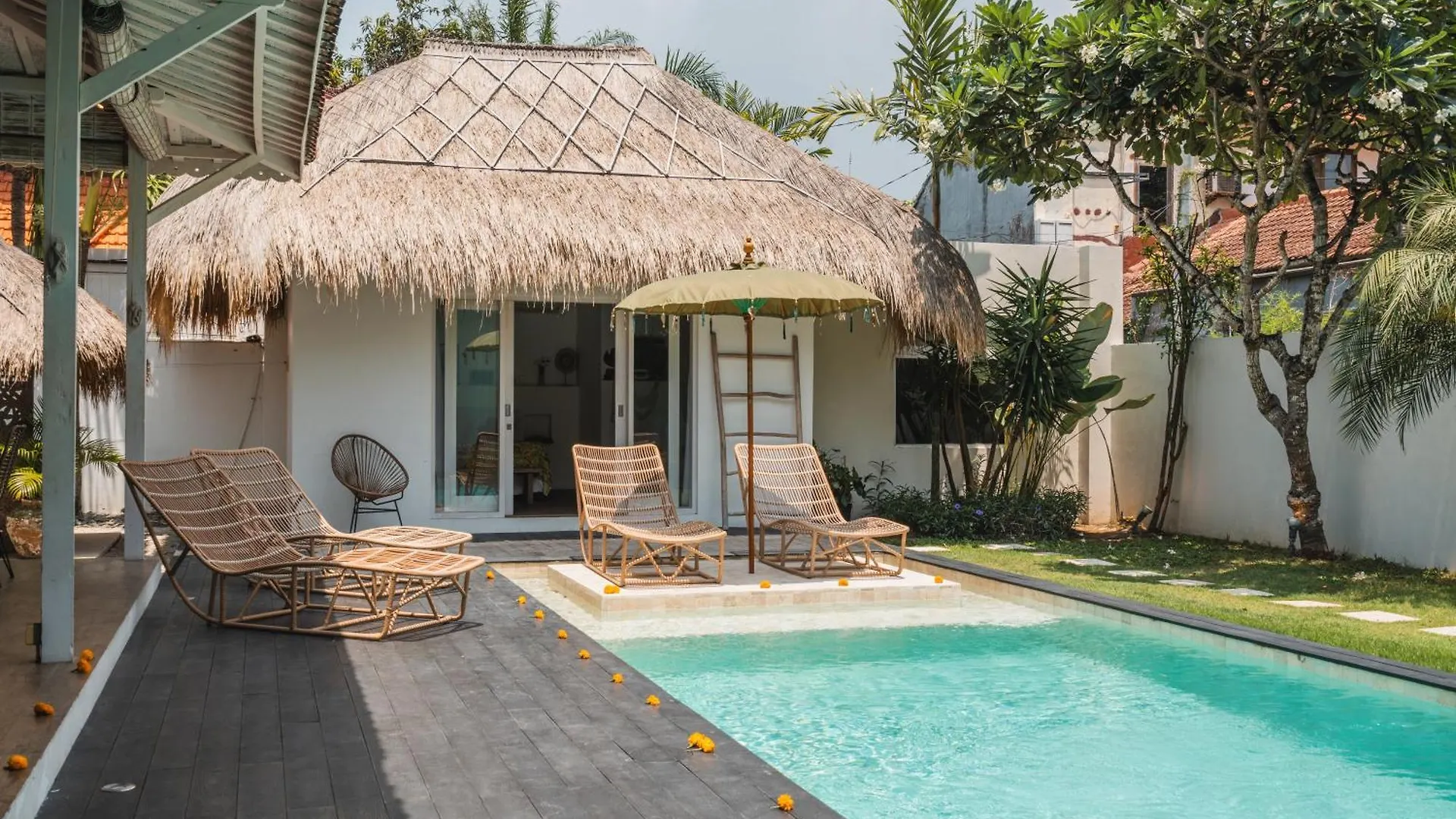 Villa M By Alfred In Bali Seminyak 0*,